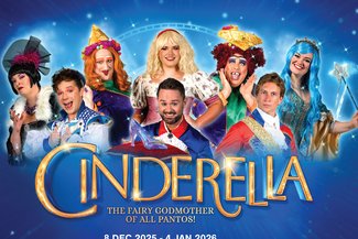 Panto 2025 (thu) 1600x1200px 2