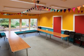 Â©-A2Zoom_CW_Party_Room_004