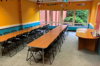 Party-room